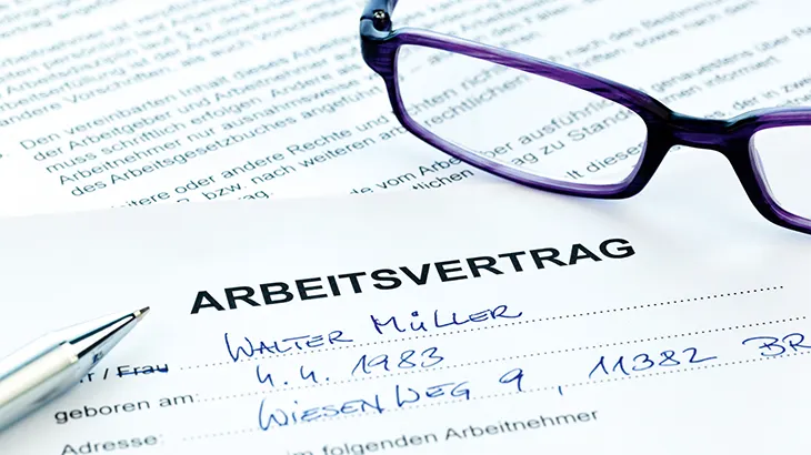 Wissenbeitrag und Musterhausnahg für Betriebsräte zum Thema Neuregelung des Nachweisgesetz