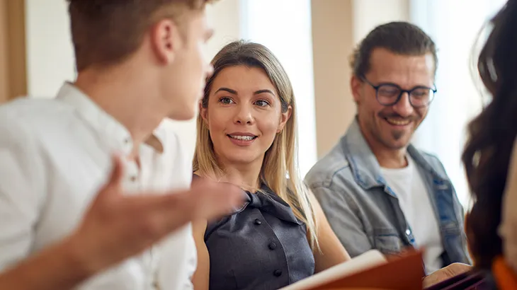 Unsere Präsenz-Seminare an einem Seminarstandort - lernen Sie gemeinsam mit anderen Gremienvertretern in angenehmer Atmosphäre